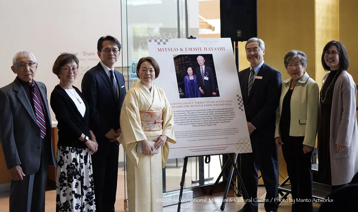 Left to right: Frank Kamiya, Akiko Gomyo, Kohei Maruyama, Kayoko Ihara, Herbert Ono, Ruth Roles, Karah Foster （左より、敬称略）フランク・カミヤ、五明明子、丸山浩平、伊原香代子、ハーバート・オノ、ルース・コールズ、ケーラ後新門フォスター Photo by Manto Artworks